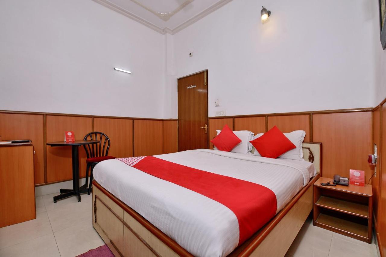 Oyo 3436 Shree Utsav Palace Guest House Kalkutta Kültér fotó