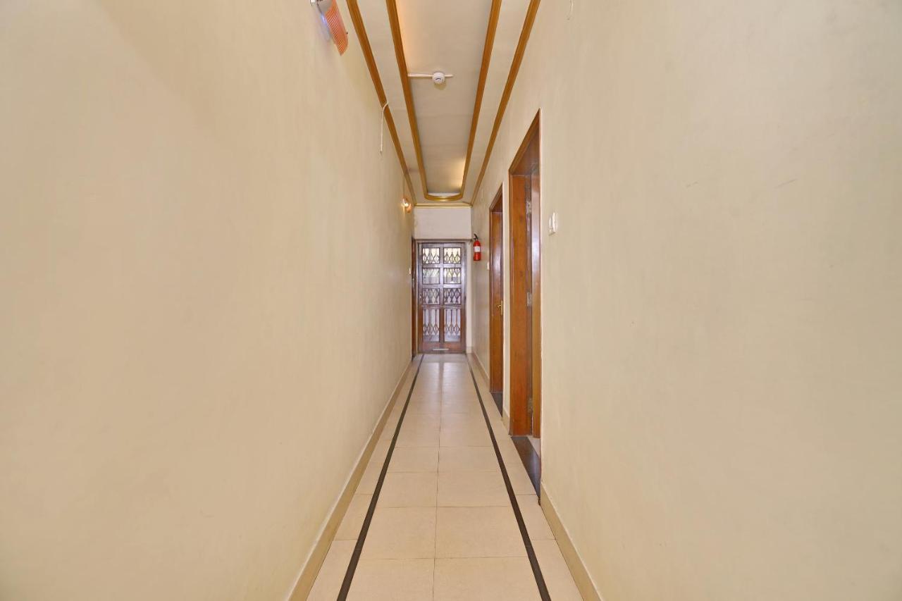 Oyo 3436 Shree Utsav Palace Guest House Kalkutta Kültér fotó